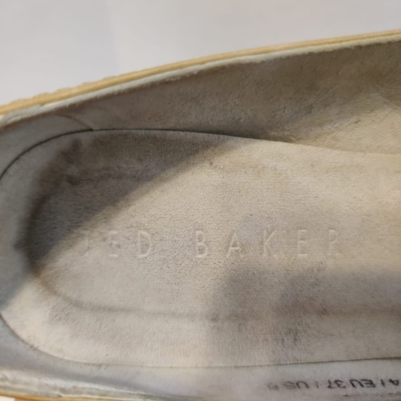 TED BAKER Loafer Buckle Stitched‎ Leather Heels Women's 6 Round Toe Shoes Beige - Picture 9 of 14